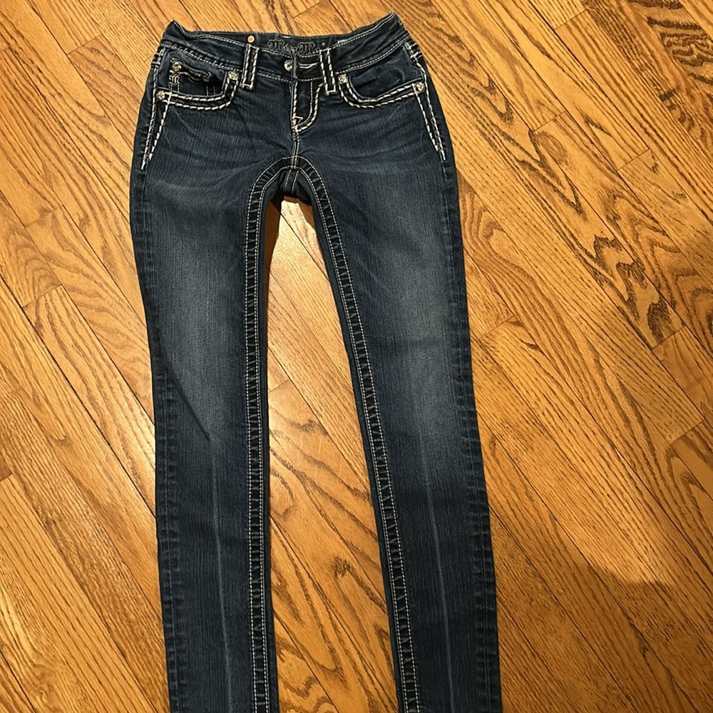 Miss Me Signature Skinny Jeans - Picture 5 of 7